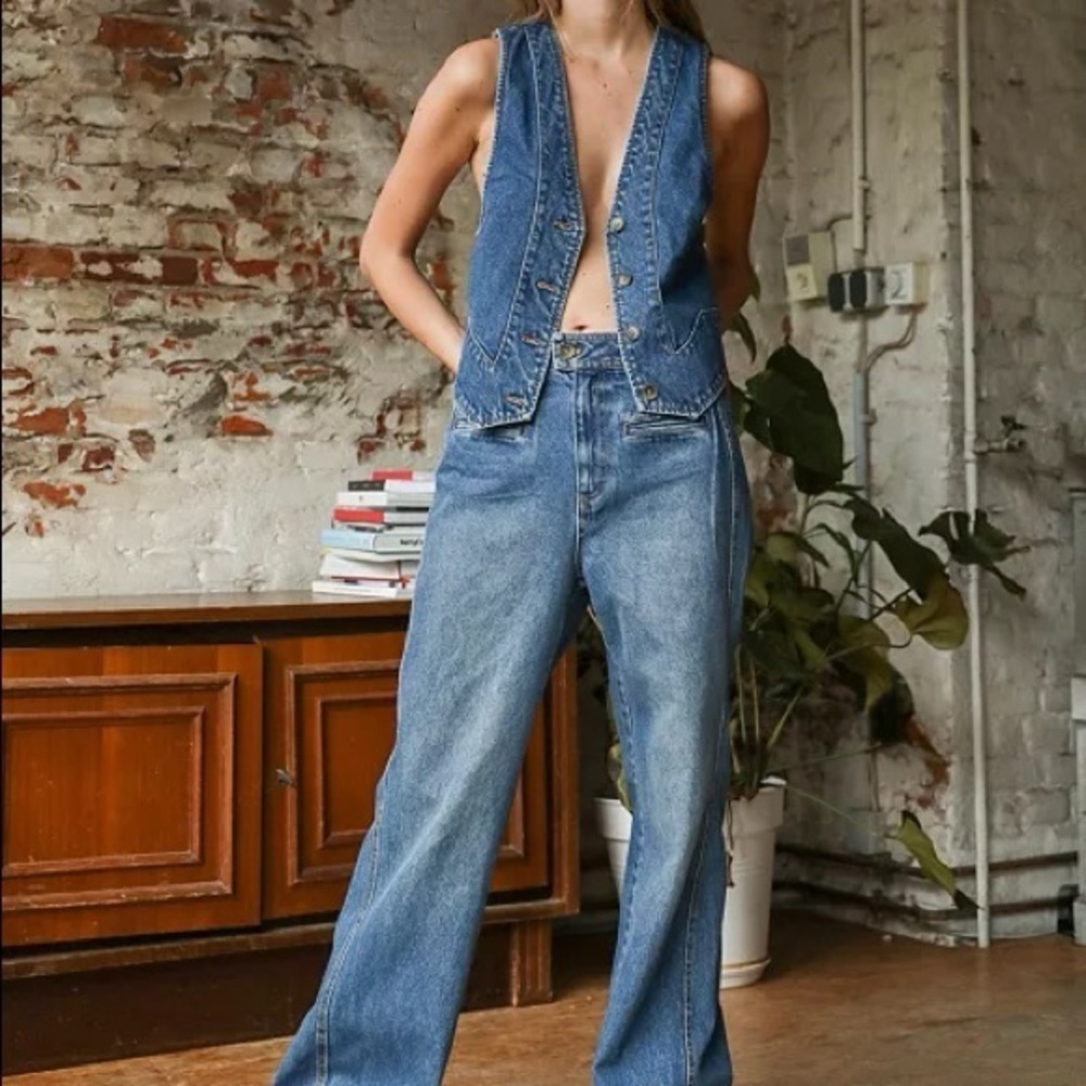 We The Free Light Blue Denim 100% Cotton Oversized Vest Size Small